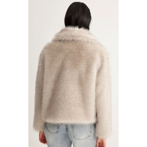 Faux Fur Cropped Jacket Women’s Size L Beige Long Sleeve Open Front - Picture 3 of 7